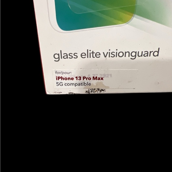 ZAGG | GLASS ELITE VISIONGUARD SCREEN PROTECTOR FOR IPHONE 13 PRO MAX 5G COMP. - Picture 2 of 3